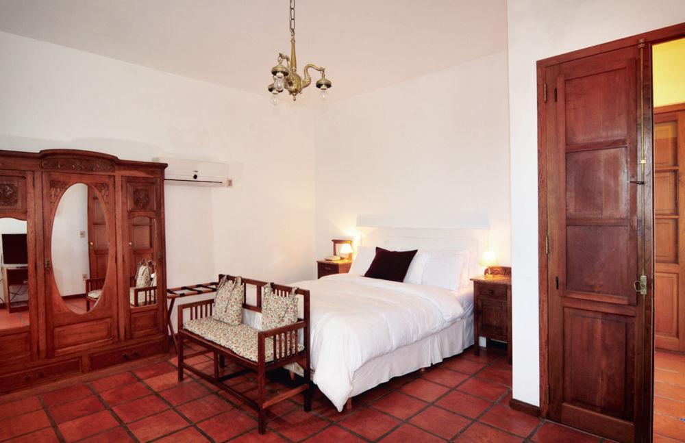 Posada Del Virrey Colonia del Sacramento Exterior photo